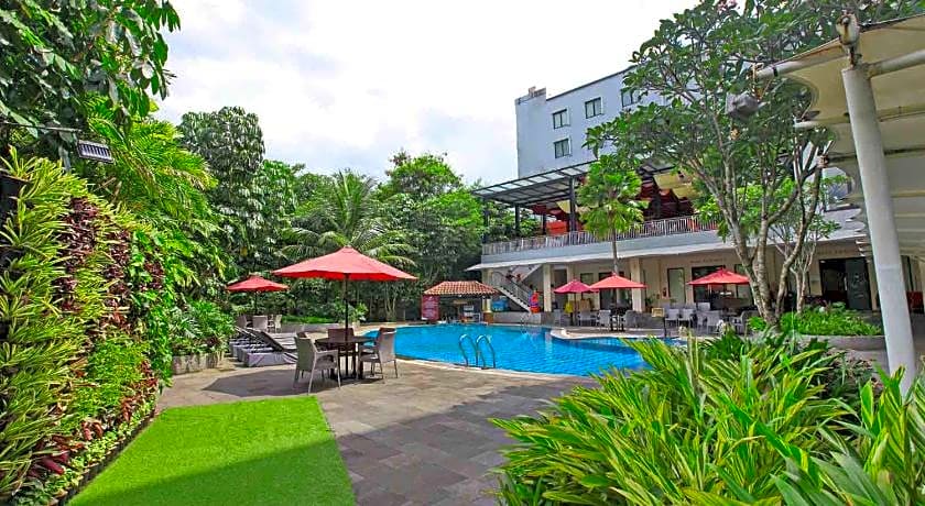 Padjadjaran Suites Resort And Convention