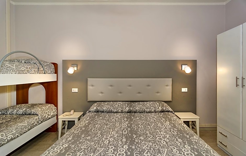 City Hotel