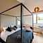 Dimensions M