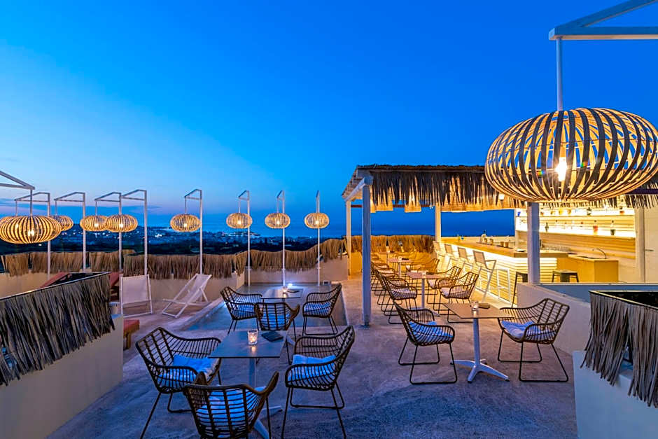 Villa Elite "by Checkin" Adults Only