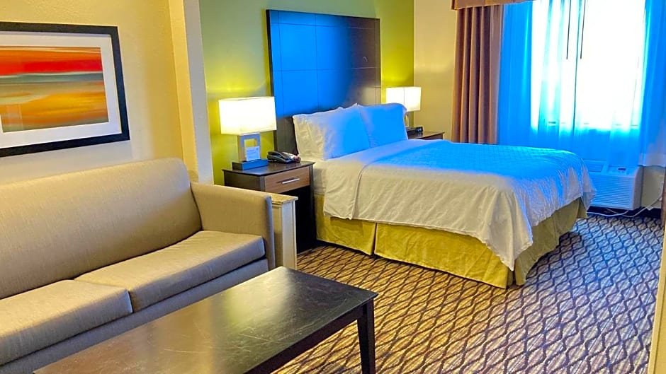 Holiday Inn Express Hotel & Suites Edmond By IHG