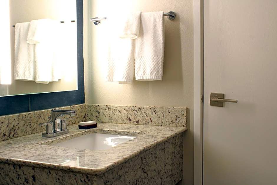 Embassy Suites by Hilton Tucson East, AZ