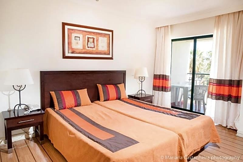 Yellow Alvor Garden - All Inclusive