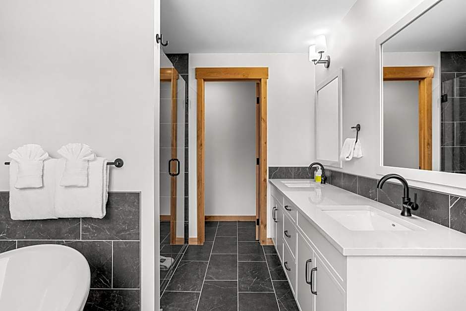 Spring Creek Luxury - managed by Little Sister Getaways