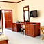 Pirogue Lodge