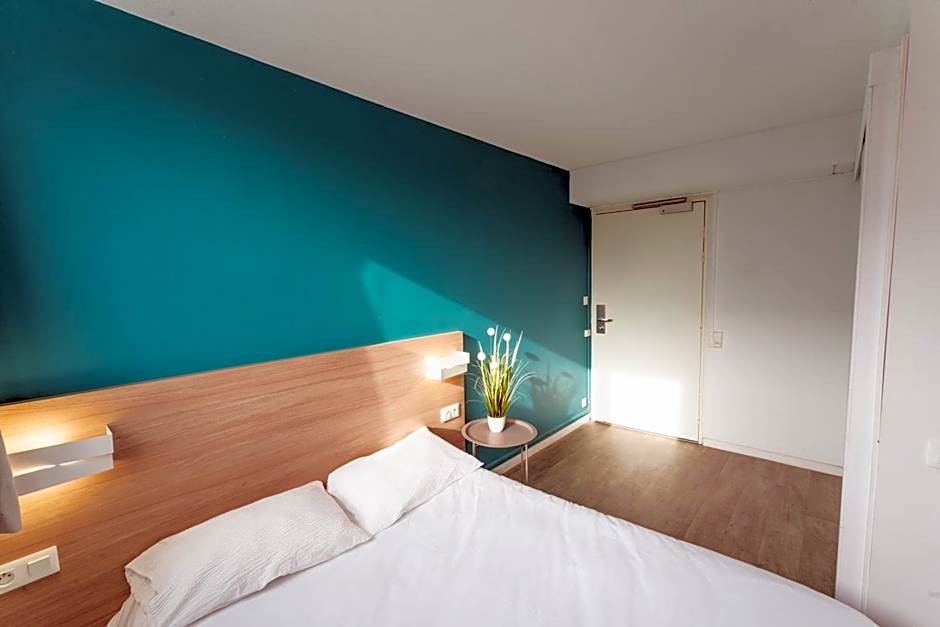 Brit Hotel Essentiel Tours Nord