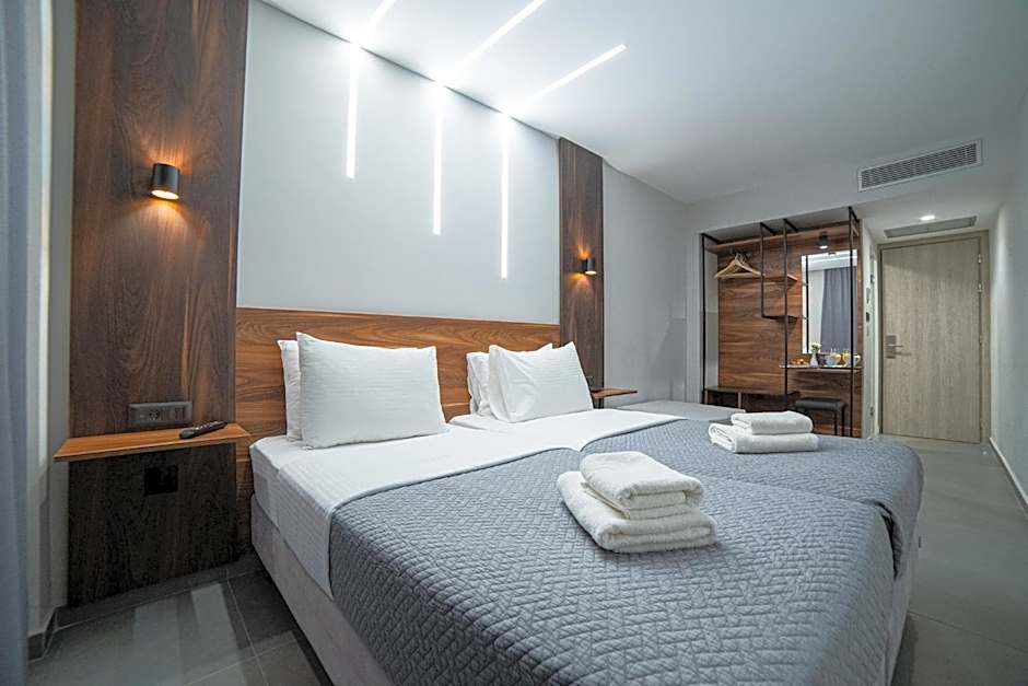 Argo Hotel Piraeus