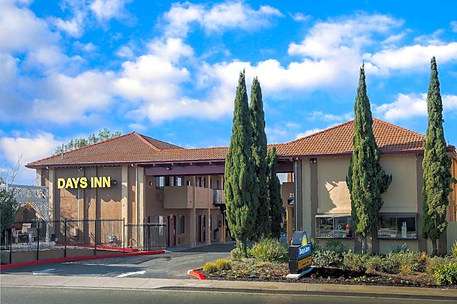 Days Inn by Wyndham Pinole Berkeley