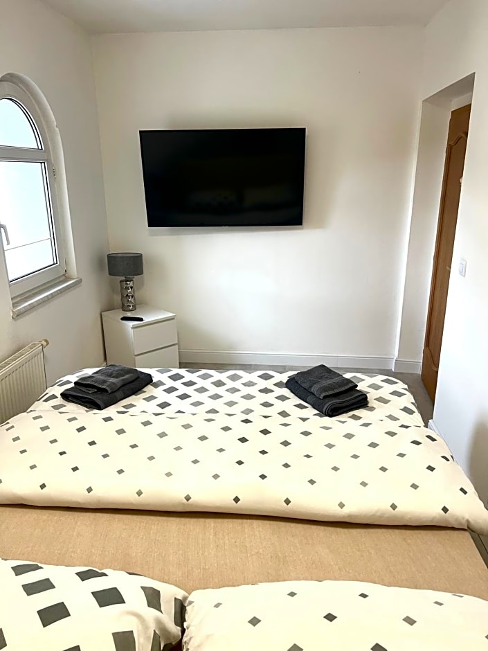 GrandLux Villa & Spa