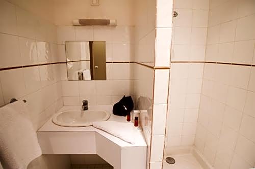 Ambiance Hotel