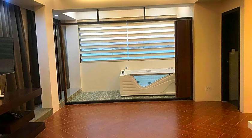 Treasure Island Hotel With Mini Water Adventure