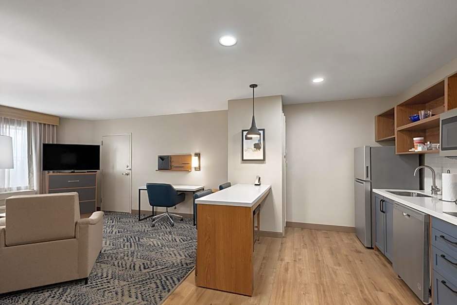 Candlewood Suites Mobile-Downtown By IHG