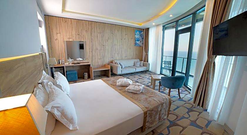 BLUE MUDANYA HOTEL