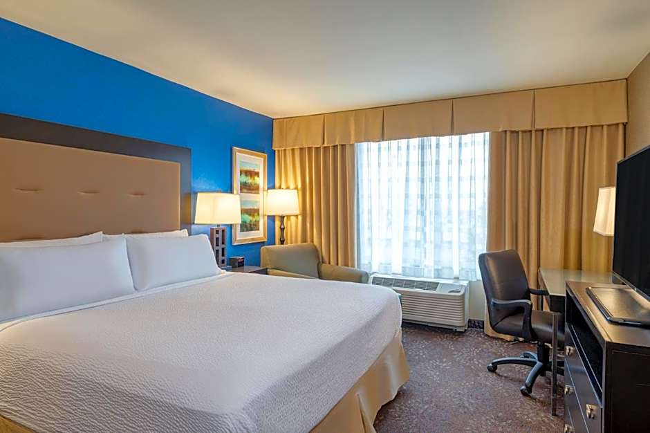 Holiday Inn - Terre Haute By IHG