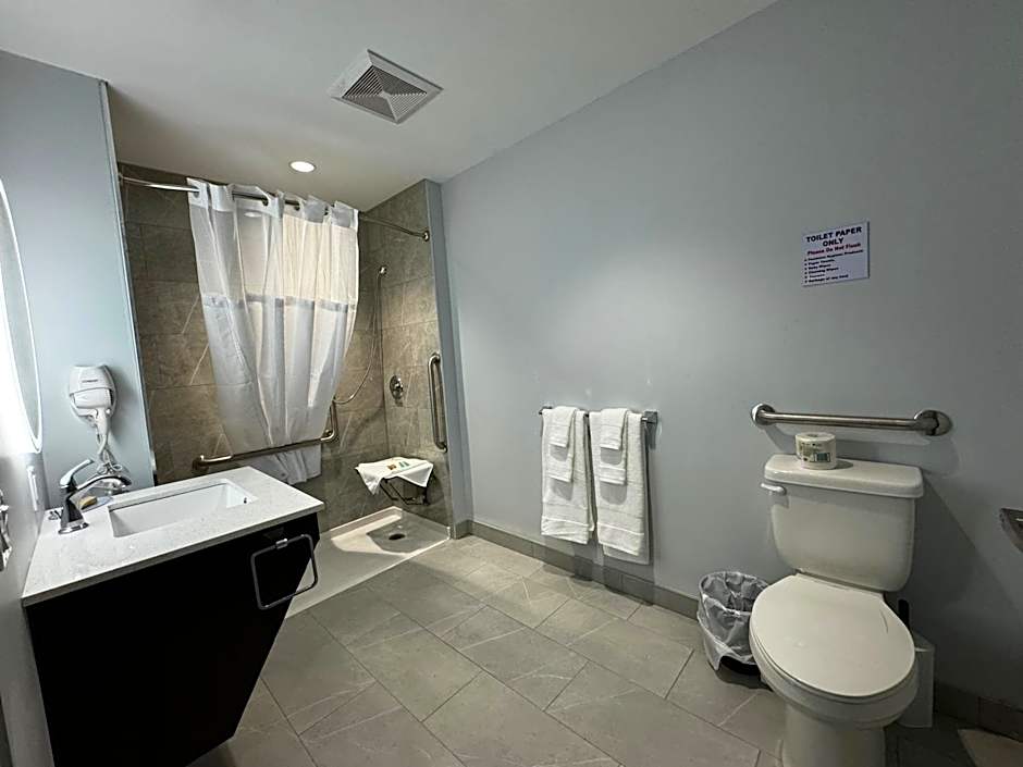 Travelodge by Wyndham Cochrane South