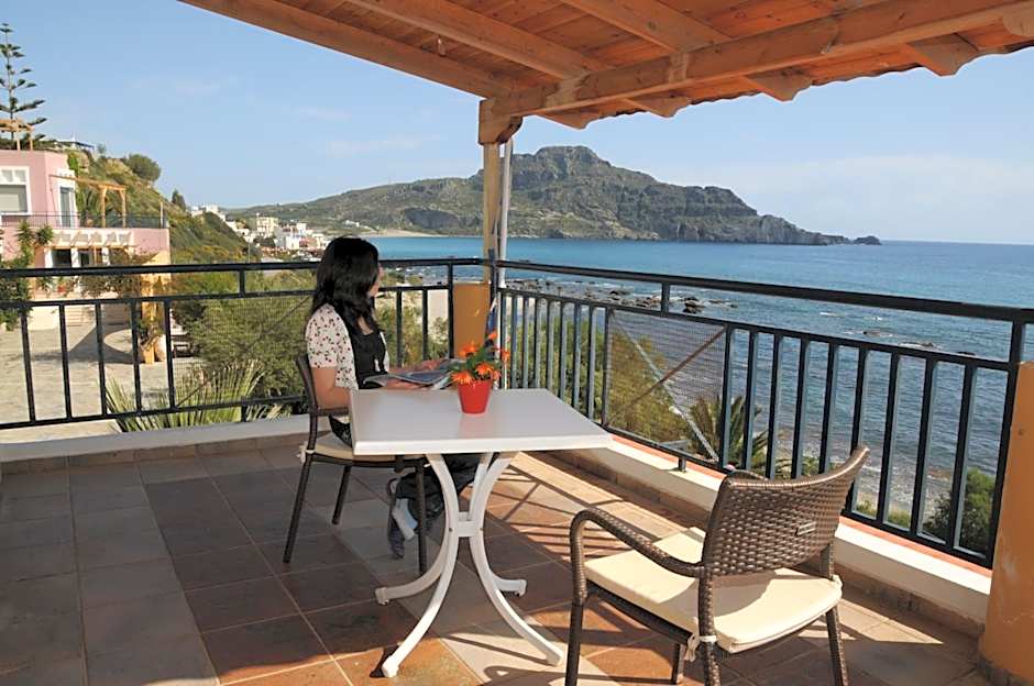 Thalassa House Apartments