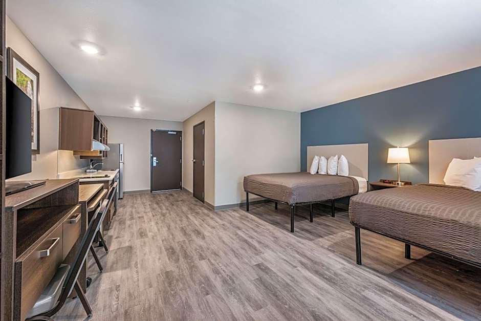 WoodSpring Suites Linden