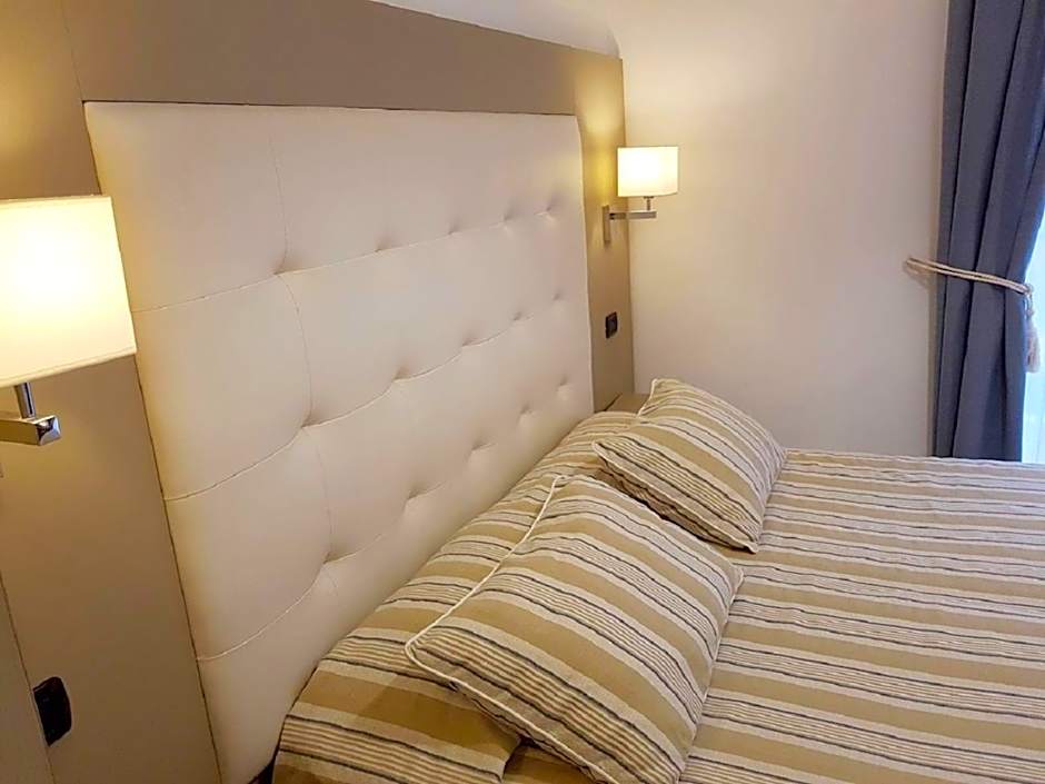 Photo 1 of 7 of Standard 1 Double Bed or 2 Beds, Balcony