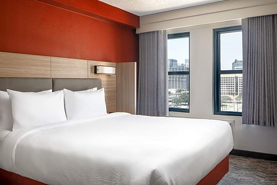 SpringHill Suites by Marriott Dallas Downtown/West End