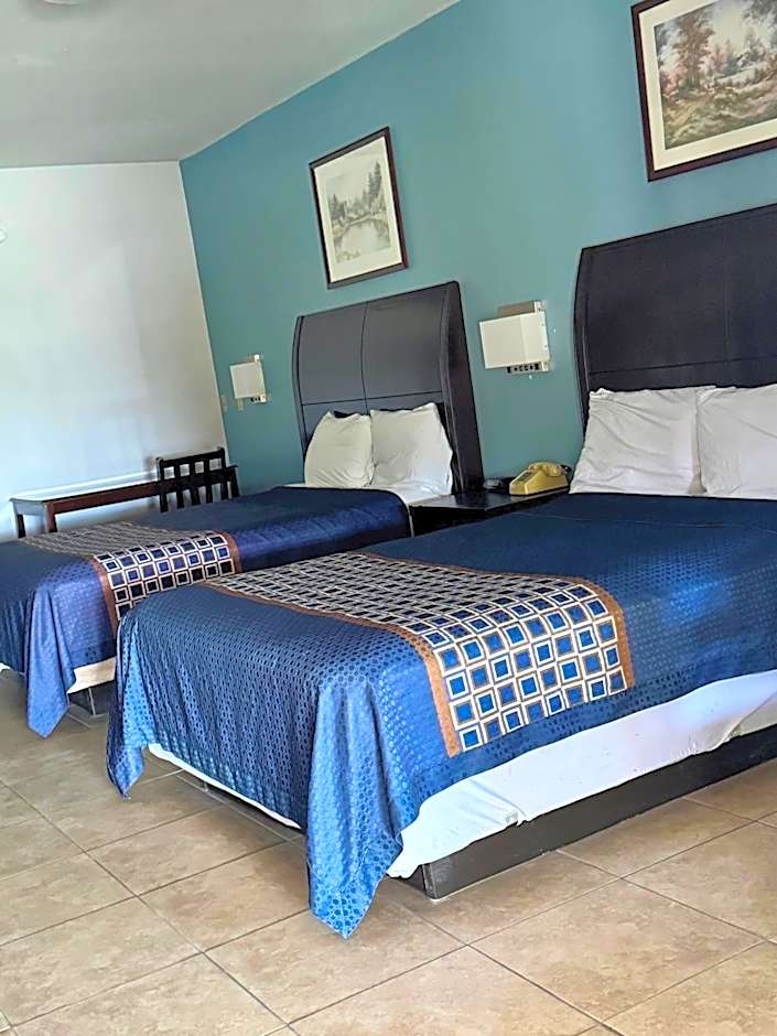 Texas Inn and Suites City Center at University Dr.