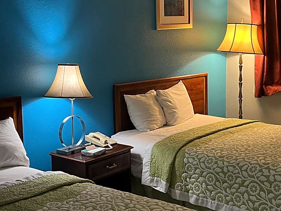 Rodeway Inn Whitehall