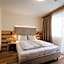 Aparthotel Dorfplatzl Garni