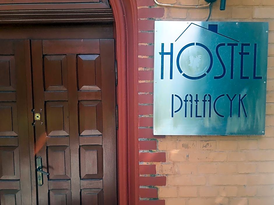 Hostel Pałacyk