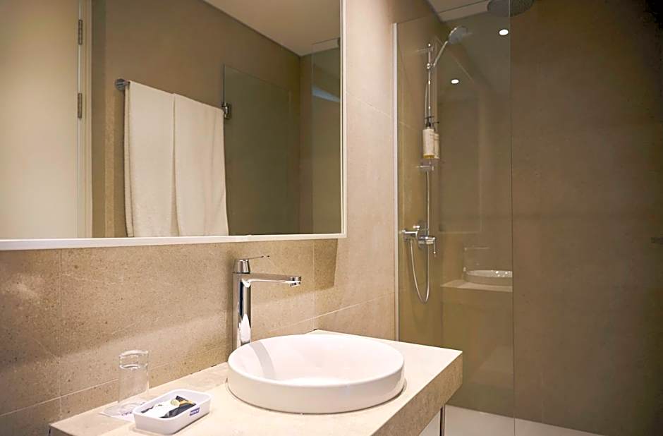 Sunrise Oasis Hotel & Waterpark