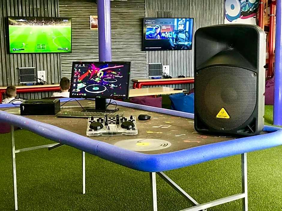 Playaolid Suites & Apartments