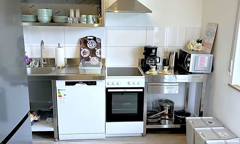 VAZ Apartments Birkenweiher für Monteure und Fachkräfte, WLAN,TV, Küche, 4-8 Personen