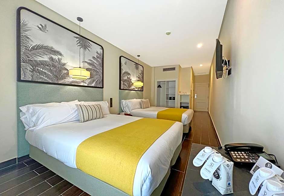 Photo 1 of 5 of 1 Double Bed or 2 Beds
