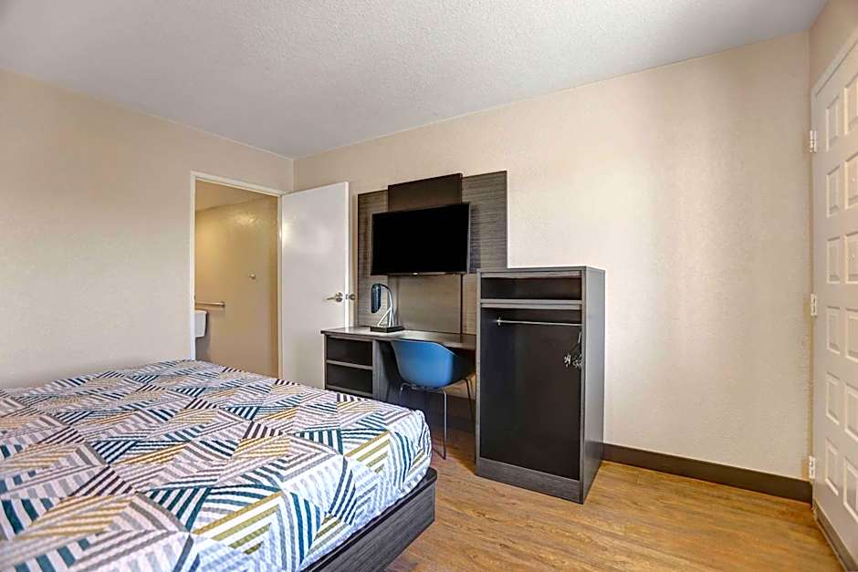 Motel 6-Amarillo, TX - Airport