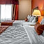 Rodeway Inn & Suites Near Okoboji Lake