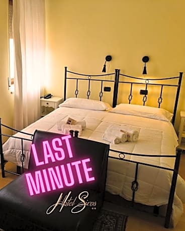 Hotel Siros