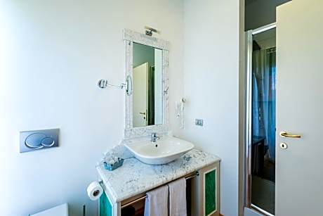 Standard Double Room - Annex