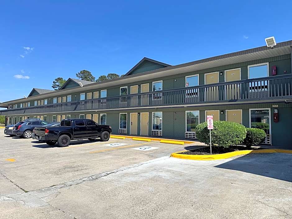 Americas Best Inn - Savannah I-95