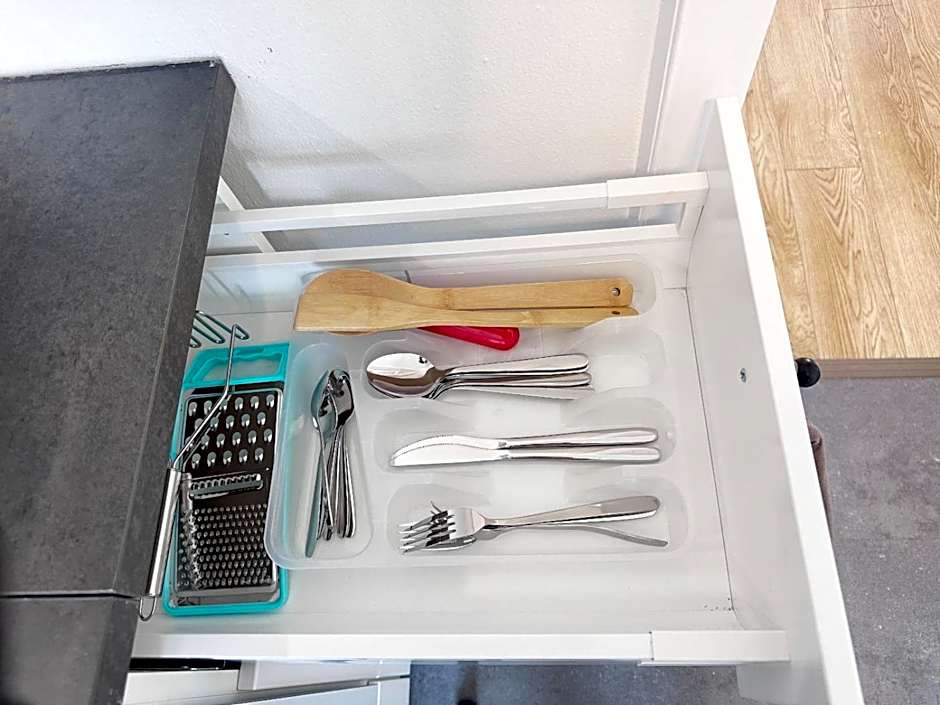 VAZ Apartments Birkenweiher für Monteure und Fachkräfte, WLAN,TV, Küche, 4-8 Personen