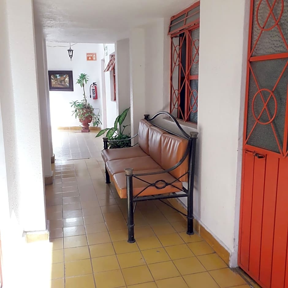 Hotel Ana Liz