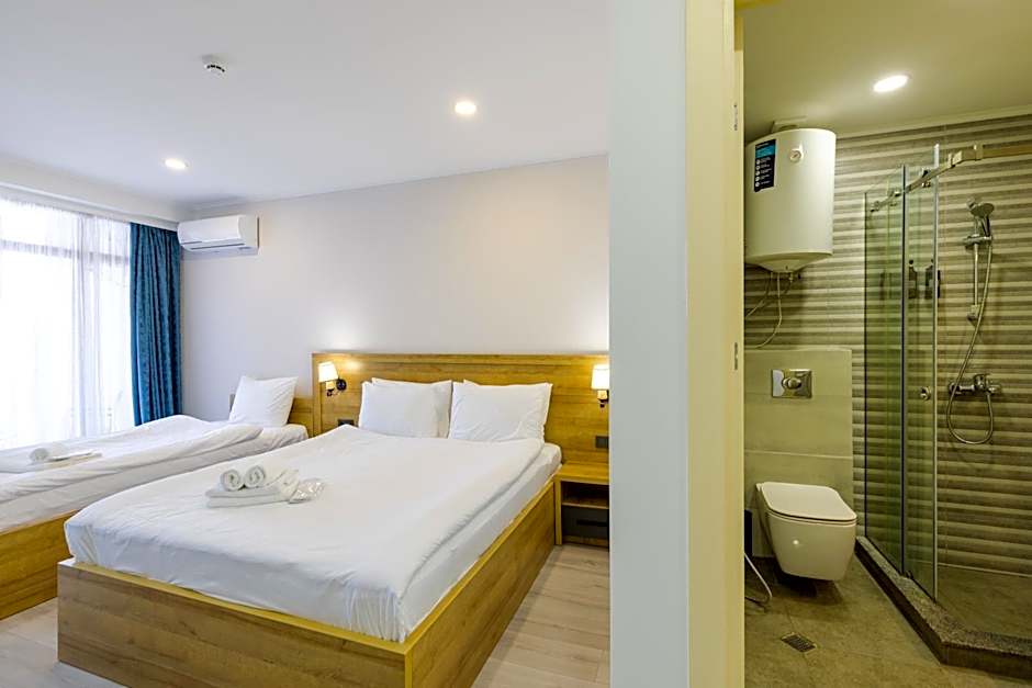 Aqua Batumi Hotel & Apartments