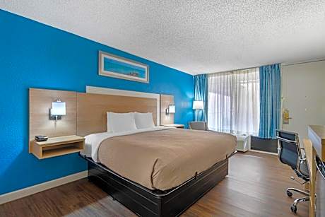 Quality Inn & Suites Conference Center