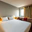 ibis Saint Rambert d'Albon