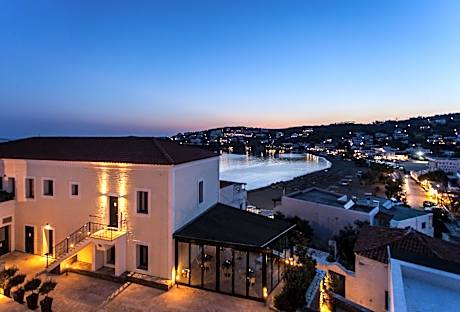Krinos Suites Andros