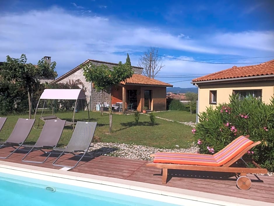 Villa Font Vive - Chambres d'hôtes éco-labellisées avec cuisine - Confort, calme et vue exceptionnels !