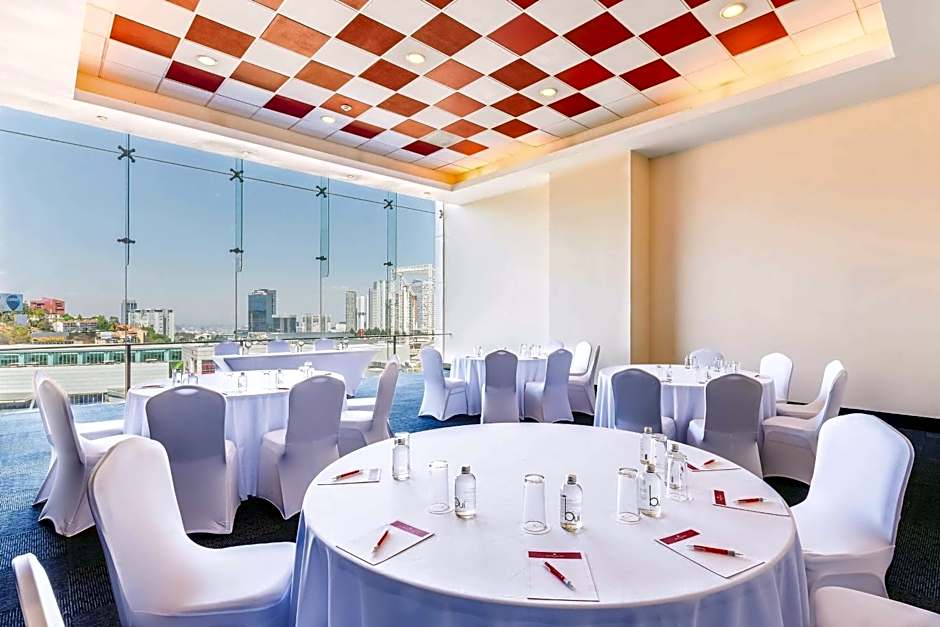 NH Collection Mexico City Santa Fe