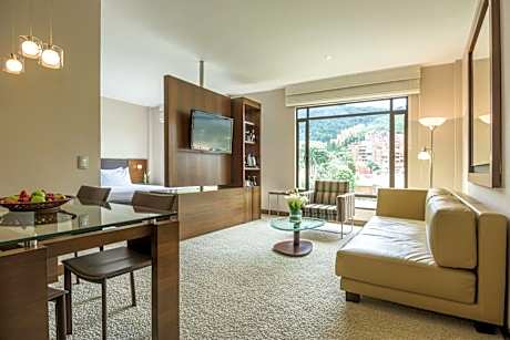 Junior Suite with Extra Bed (2 Adults + 2 Children)
