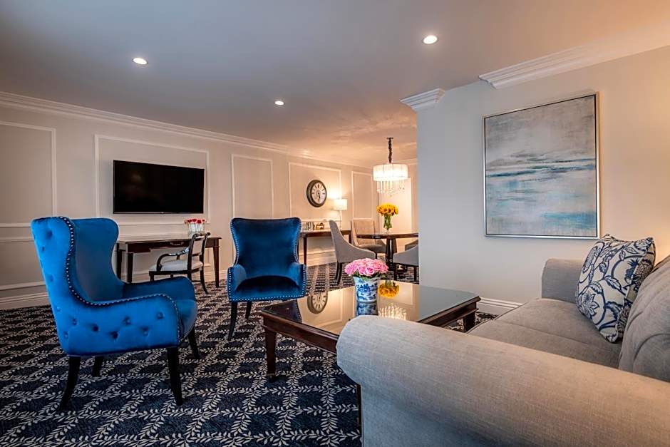 Beverly Hills Plaza Hotel