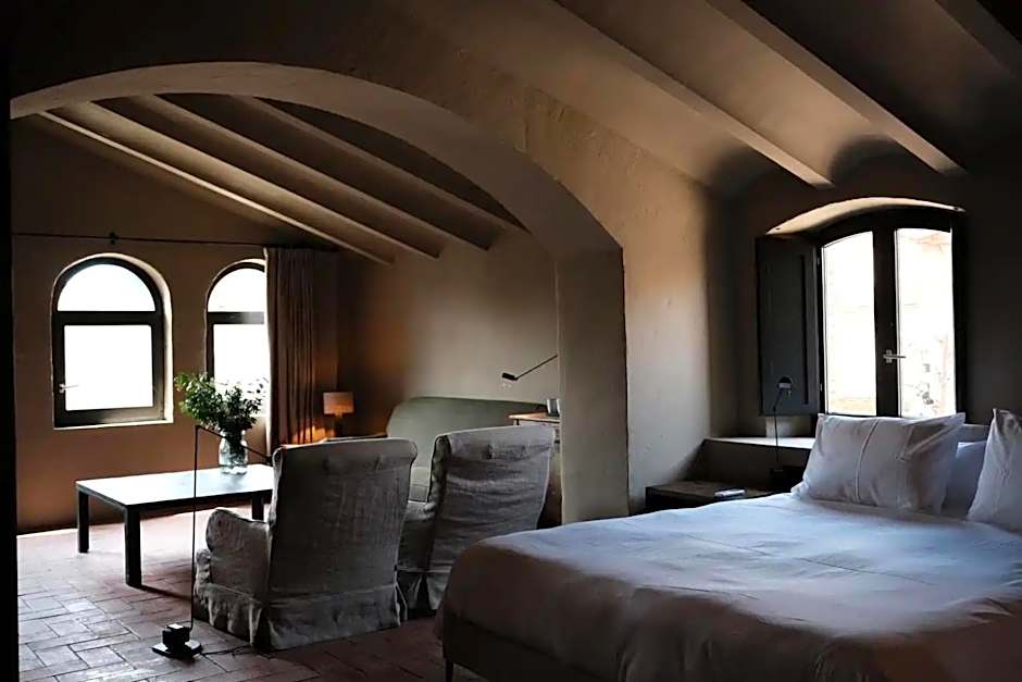 Hotel la Placa Madremanya
