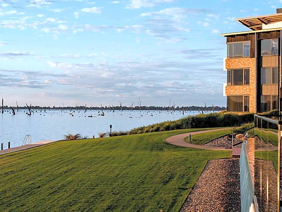 The Sebel Yarrawonga Silverwoods