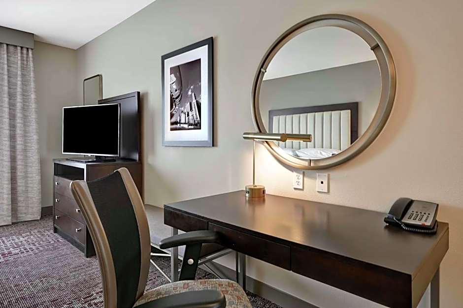 DoubleTree by Hilton Chicago Midway Airport, IL