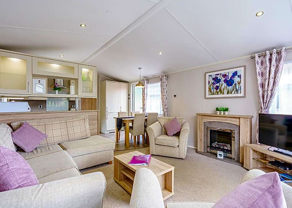 Calthwaite Hall Lodges